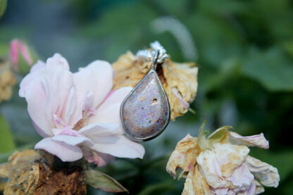 Tear Drop LA Opal Pendant with 'Wish Cave' - F398.  * - Image 3
