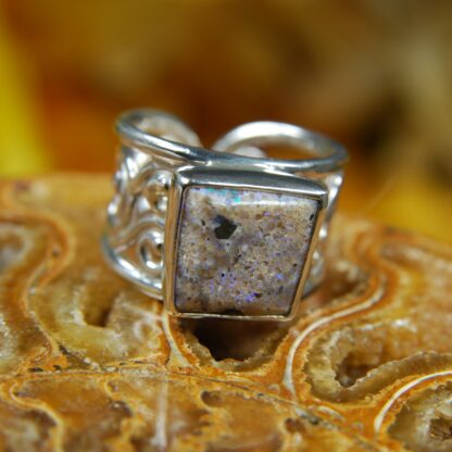 Scroll Wire Work LA Opal Ring - F377.  * - Image 4