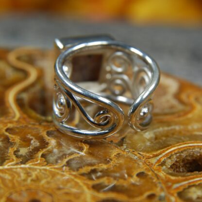 Scroll Wire Work LA Opal Ring - F377.  * - Image 6