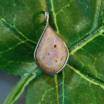 Tear Drop LA Opal Pendant with 'Wish Cave' - F398.  * - Image 10