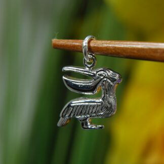 Sterling Silver Pelican Pendant     -  RJ128.  *